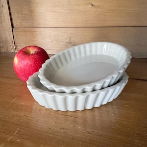 Hall Mini Fluted Baking Dishes #852, for Soufflé or Creme Bruleé, 5oz. - Set of 2