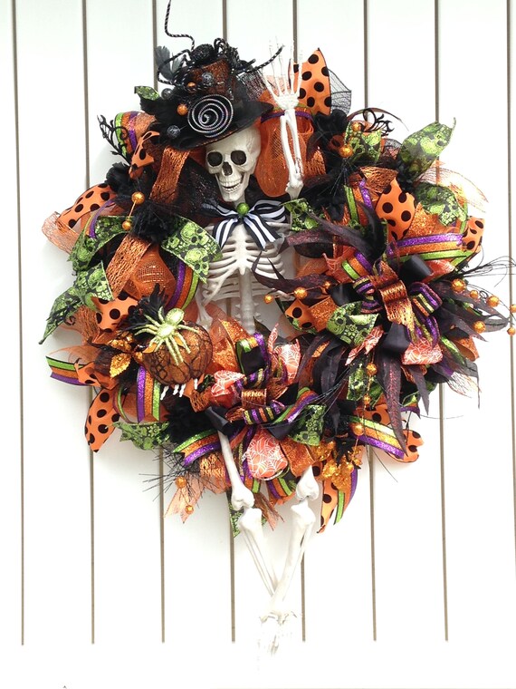 Skeleton Halloween Wreath for you Front Door Halloween Decor | Etsy