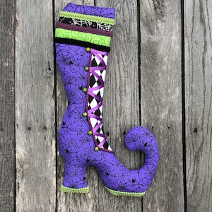 15” Witch&#39;s Boot Wreath Attachment, Halloween Decor, Wreath Embellishment, Halloween Decoration, Elegant Witch Boot, Fancy Witch Boot