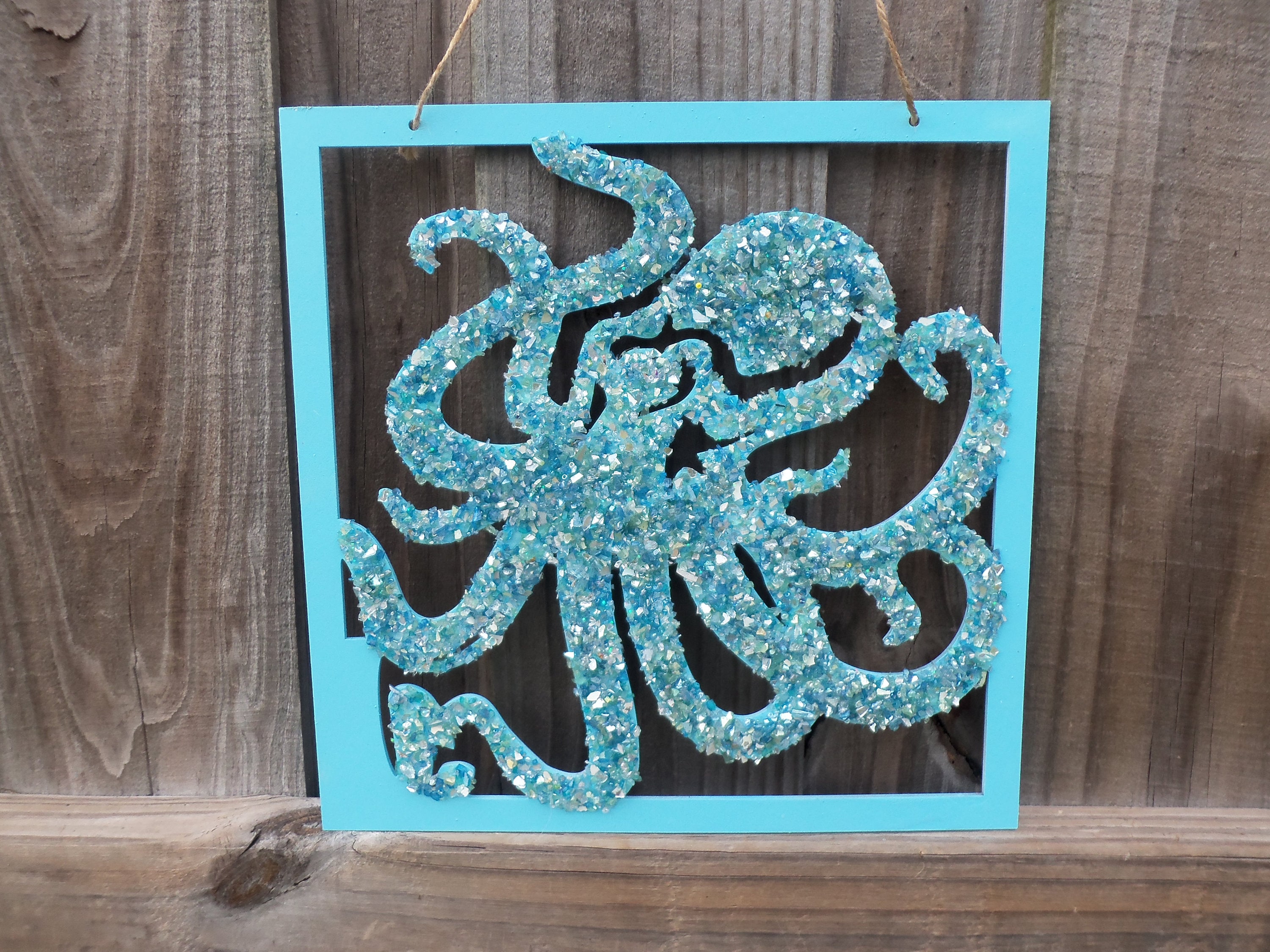 Octopusteken, hangend bord, stranddecor, octopus, glazen octopus  verpletteren, octopusmuurdecor, kustdecor, nautisch decor, hangende octopus  - Etsy België, image size:3000x2250