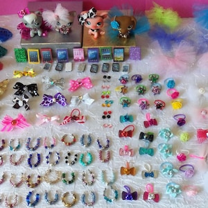 Littlest Pet Shop  Lot of 8 Custom Clothes Ipad Necklace  Bow Cellphone Handmade, LPS