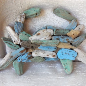 Driftwood Crab,  Hanging Crab,  Beach Decor, Wall Sign,  Nautical, Beach, Coastal