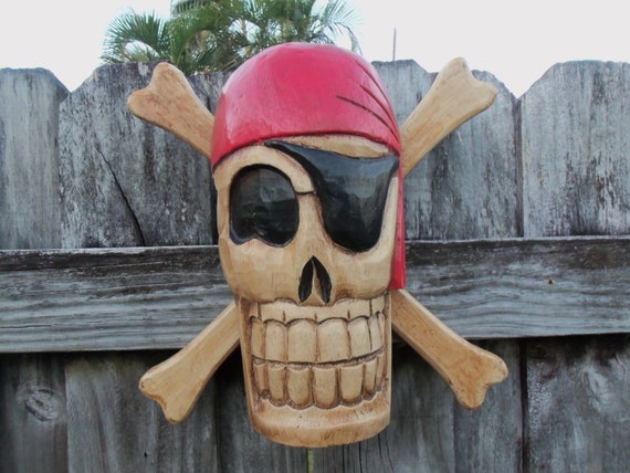 Carved Jolly Roger, Pirate Skull and Crossbones Wood Wall Hanging, Carved  Pirate Skull, Pirate Skull, Pirate, Tiki Bar Decor, Man Cave -  Canada