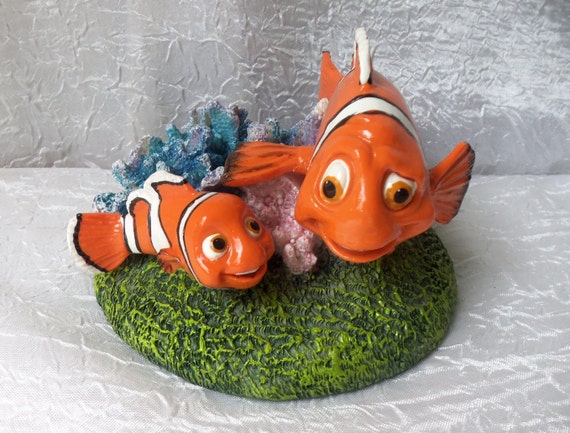 Nemo Aquarium Decoration, Nemo With His Father Marlin, Disney