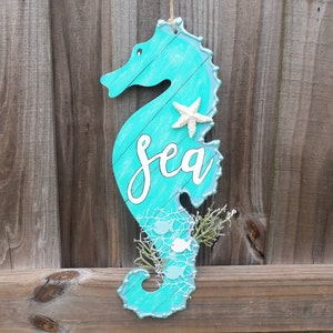 Starfish Seahorse Wall Decor, Seahorse, Coastal Decor, Beach Decor, Wall Hangings, Nautical Decor, Seahorse Decoration, Seahorse Wood