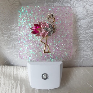 Rhinestone Flamingo Night Light, Night Light, Nightlight,  Rhinestone Flamingo,  LED Light, Dusk til Dawn  Light