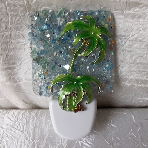 Palm Tree Night Light, Night Light, Nightlight, Rhinestone Enamel Palm Tree, Crushed Glass, 2 Palm Tree Night Light, Dusk til Dawn,LED Light