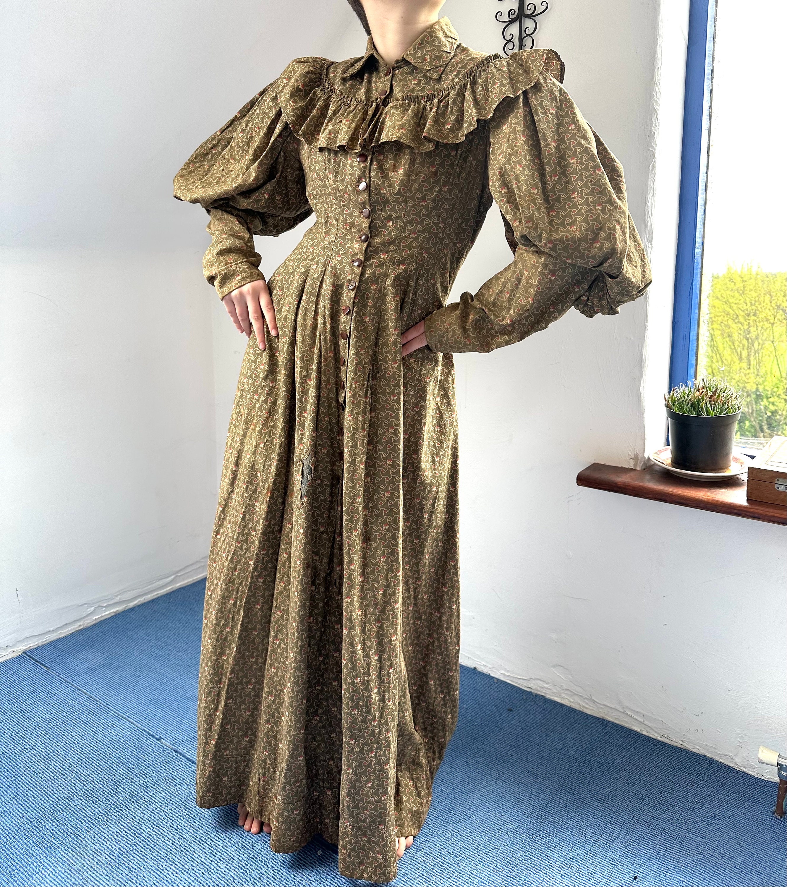 1880~1890s Antique Clover Calico Dress | tradexautomotive.com