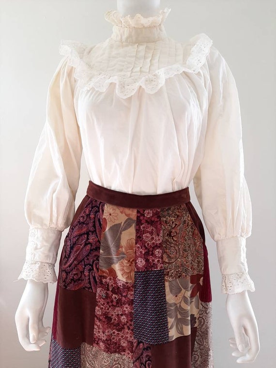 Vintage Victorian Style White Cotton Mutton Sleeve
