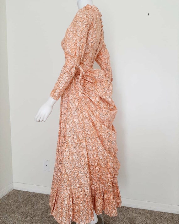 Rare Vintage 1970s does 1880s Laura Ashley Victori