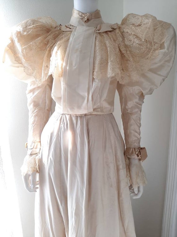 Rare Antique Victorian 1890s Cream Silk Lace Weddi