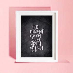 2 Timothy 1 7 Gott hat uns keinen Geist der Angst gegeben Bibel Vers Wand Kunst zum Ausdrucken, minimalistische Schrift Druck digitaler Download, Christian