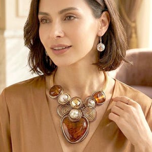 Bold Handmade Wire Necklace and Earrings Set, Gift for her, Artistic Design Statement Necklace