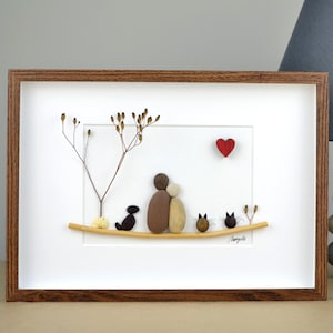 Pebble art couple with pets, Pebble art family, Pebble art, Pebble art picture, Pebble art couple with dog, Family with cat, Family gift