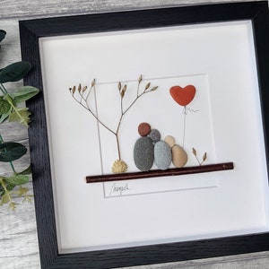 Pebble art family of 3, Pebble art family, Pebbel art family of three, Family gift, Pebble art picture, Pebble art new home, Pebble heart