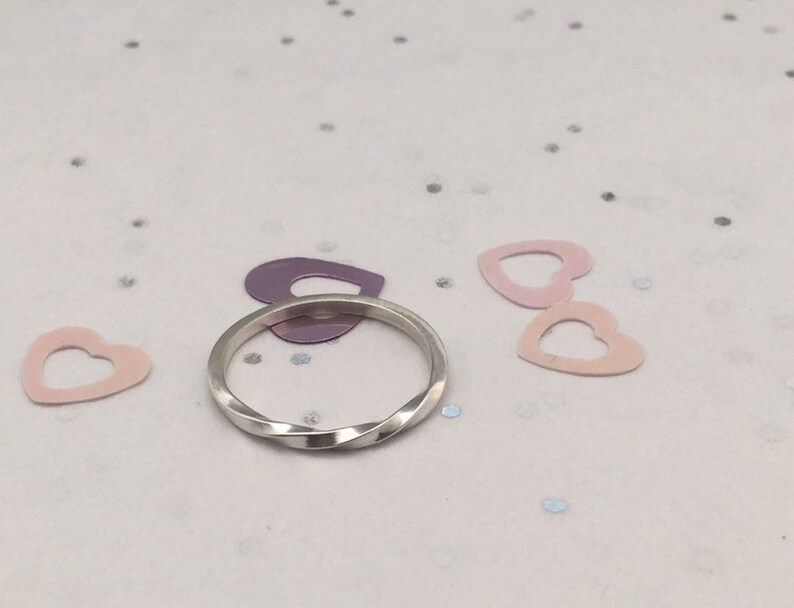 Twisted Ring