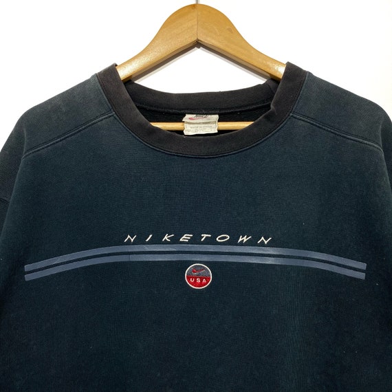 vintage nike town sweatshirt