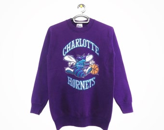 Vintage Cahrlotte Hornets sweatshirt