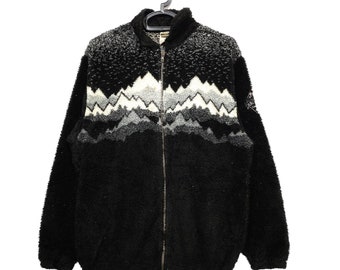 Vintage Canada Polartec Novajo Aztec Design fleece full zip sweater