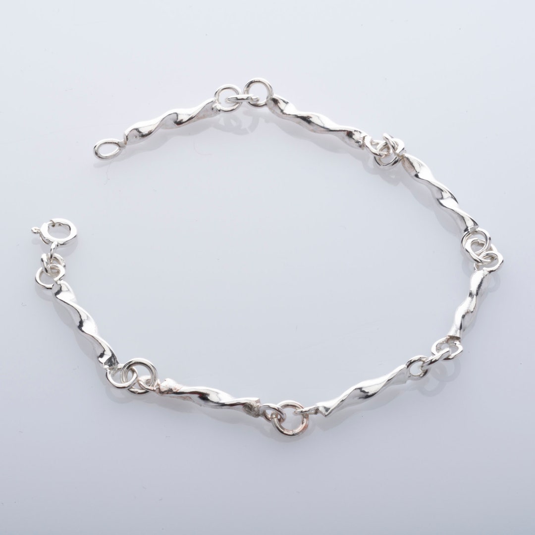 Silver Twisted Rod and Link Bracelet - Etsy