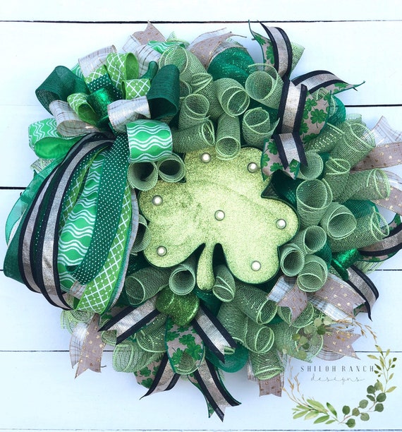 St Patrick S Day Wreath For Your Front Door With Shamrock Etsy