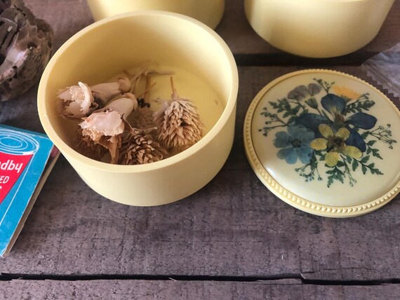 Vintage Yellow Plastic Stackable Trinket Dish - T… - image 3