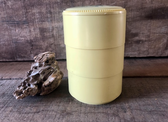 Vintage Yellow Plastic Stackable Trinket Dish - T… - image 4