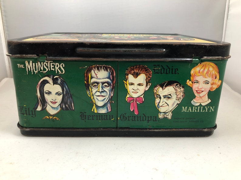 Vintage 1965 THE MUNSTERS Metal Lunchbox With Original Thermos Etsy