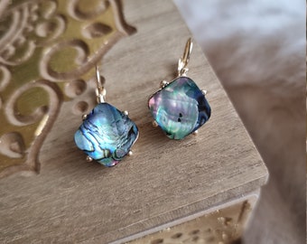 VENTE Iridescent Turquoise Abalone Shell Earring 18k Gold Plated Blue Superbe Mariage Demoiselle D'honneur Anniversaire Cadeau pour Elle