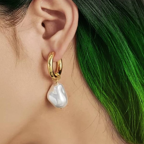 VENTE perle d'eau douce boucle d'oreille déclaration perle C forme boucle d'oreille 18k plaqué or goutte Stud baroque perle Design contemporain cadeau pour elle