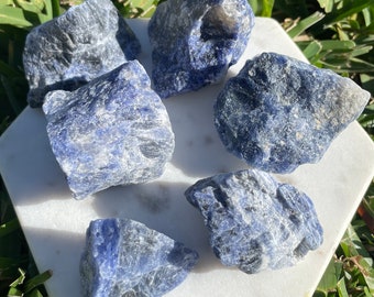 ソーダライト (1) 天然ソーダライト石 1個 青白原石 結晶鉱物標本 原石