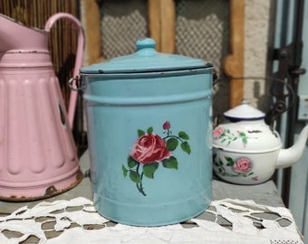 Turquoise blue enameled chamber pot with rose decor - French pot in enamelled sheet metal - enamel bucket around 1930