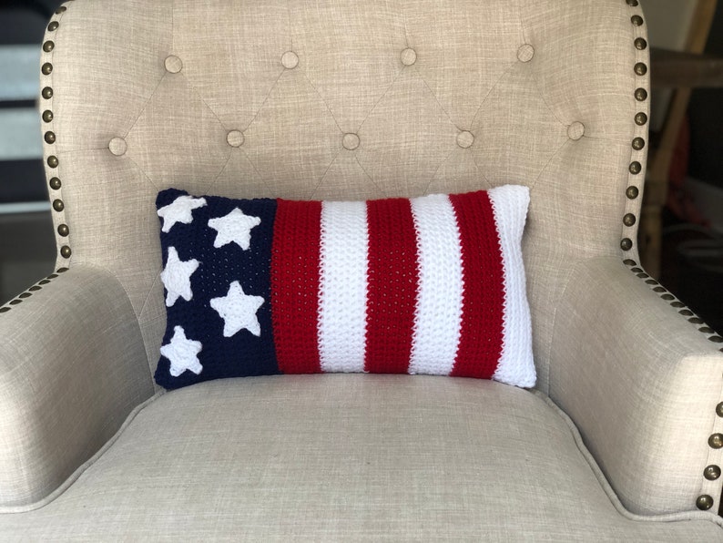 Crochet Pillow Pattern 4th of July crochet pattern USA Flag Independence Day Pillow DIY Patriotic decor image 1