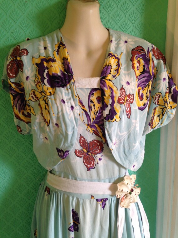 Beautiful original 1940s rayon novelty print butte