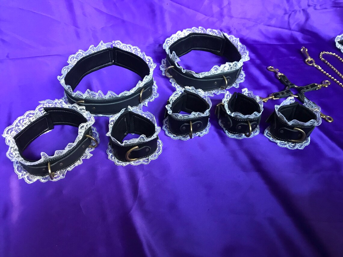 Leather Restraint Set With Soft Padding Including Choker Etsy