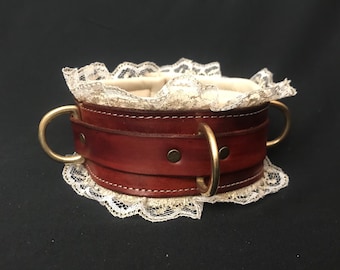 leather collar with lace and padding