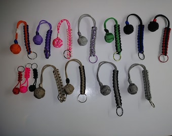 Paracord art Monkey Fist key chain