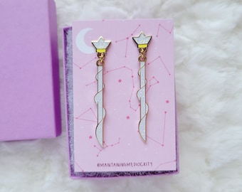 Pearl's spear stud earrings