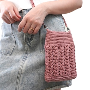 Crochet Phone Crossbody Purse, Handmade Cotton Small Pouch, Zipper Wallet Strap