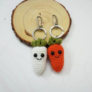 Valentine Day Gifts - Cute Crochet Carrot and Radish Keychain – Crochet Gifts - Handmade Cotton Yarn Keychain for Bags, Backpacks and Keys