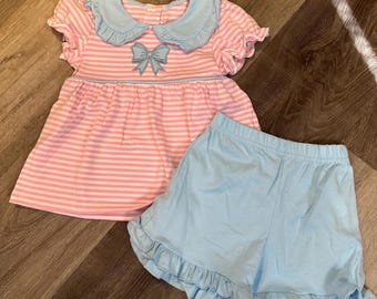 Girl summer outfit, toddler bow outfit, smock girl short outfit, cute girl short outfit, vacation short outfit, cute girl outfit,