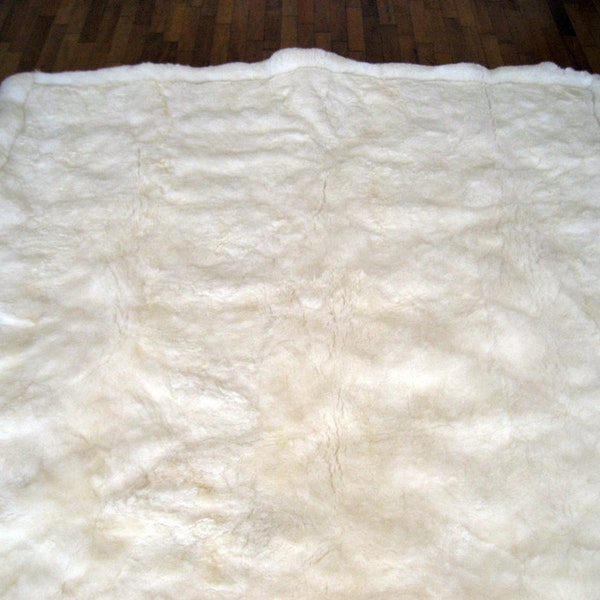 Baby Alpaca Fur Rug white Plain Design. Handmade in Peru.