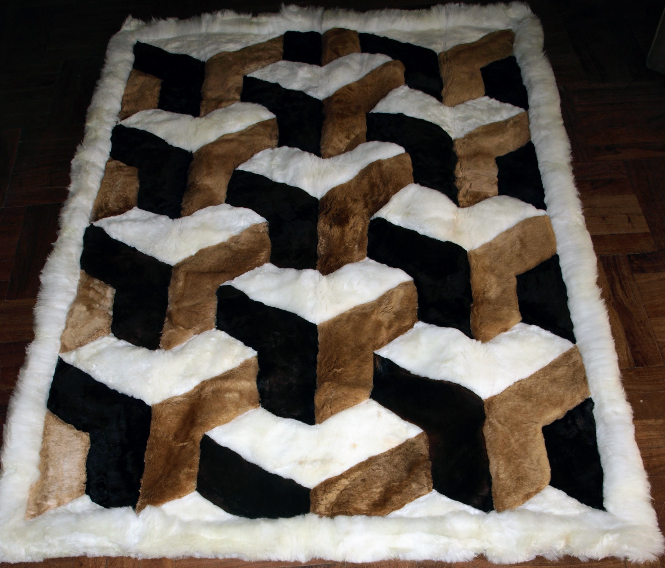 Baby Alpaca Fur Rug With Geometric Design. Handmade in Peru. AR0136 - Etsy