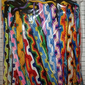Lots of Friendship bracelets Zig Zag macrame nylon - handmade in Peru