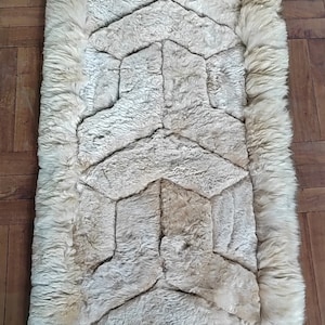 Luxurious Baby Alpaca Fur Rug - Ethical Alpaca Fur Rug Handmade in Peru. (EE)