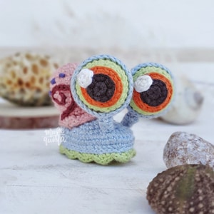 Small Snail 6 cm Tribute | PDF PATTERN [esp/eng]