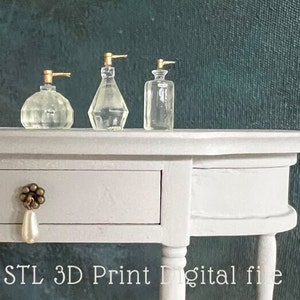 Archivo de impresión 3D Dollhouse Juego en miniatura de 3 botellas de perfume/cosméticos Descarga digital STL