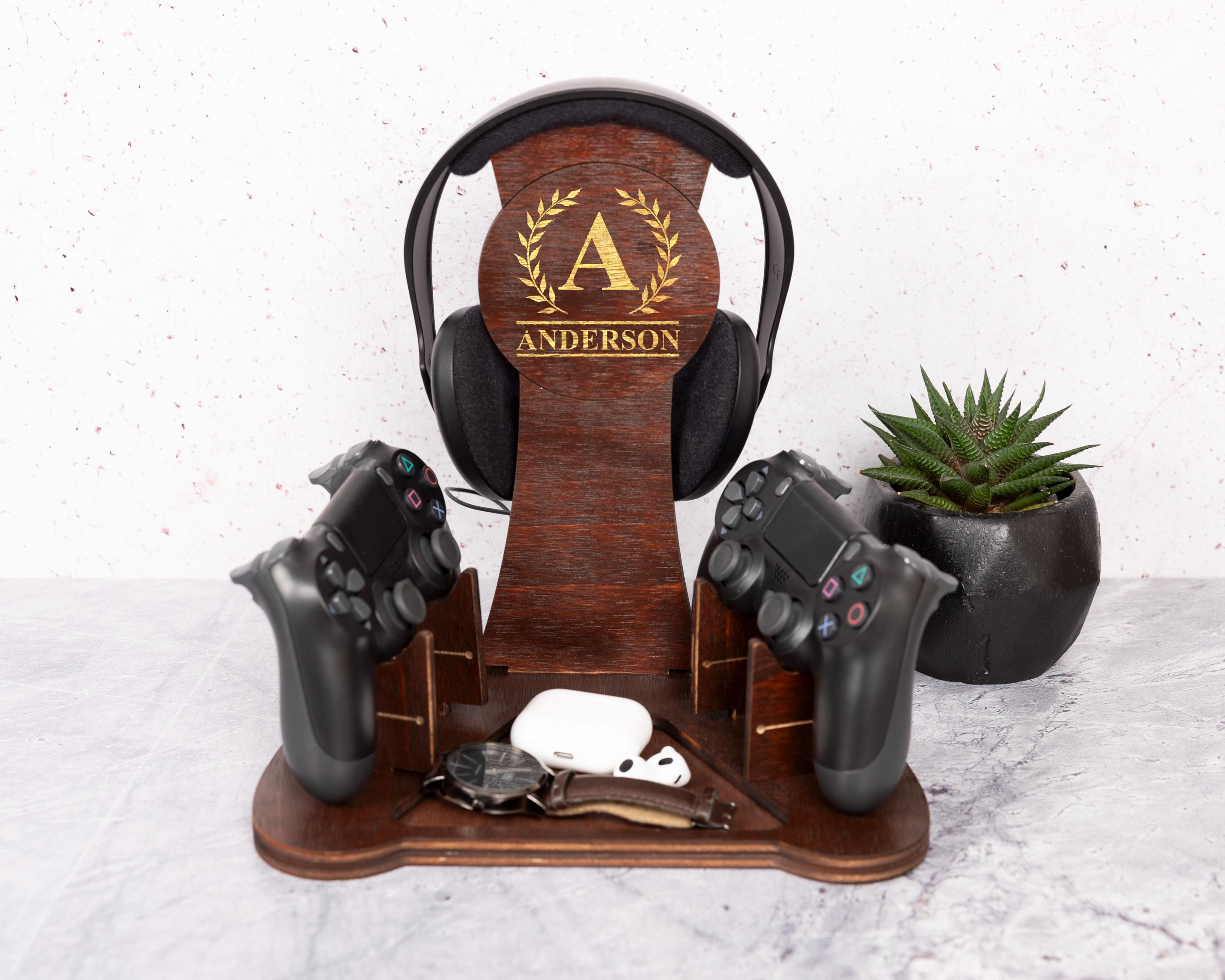 Personalized Gamer Controller Stand Gift, Headphone & Controller Stand Decor for Gamer Boys, Gamer Husband Gifts, Gamer Boyfriend Stand Gift