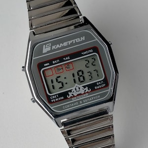 Kamerton / Elektronika 52 Melody Alarm.  Original Vintage Digital Watch with Melodies. Early 1990s