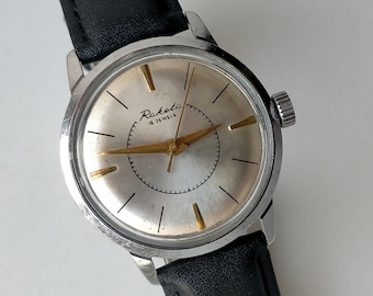 Raketa 2609. Model 651162. Klasyczny zegarek mechaniczny w stylu radzieckim. Lata 70. XX wieku.